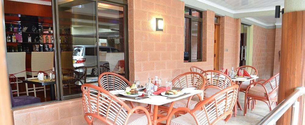 Fahari Palace Serviced Apartments Nairobi Exterior foto
