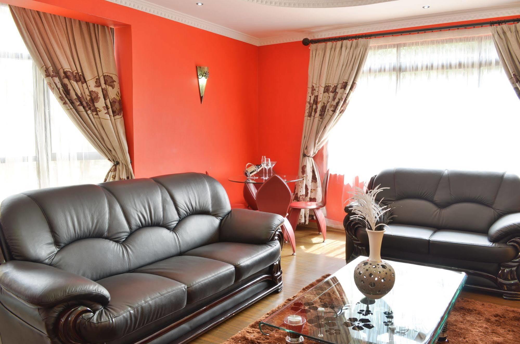 Fahari Palace Serviced Apartments Nairobi Exterior foto